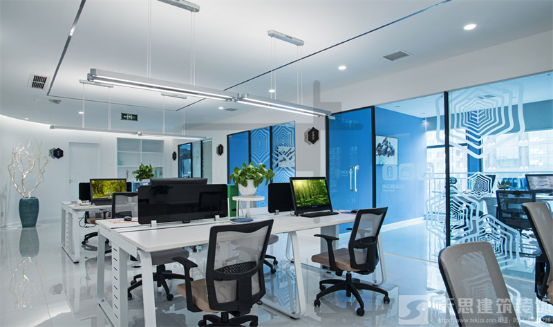 <a href=http://m.yuansenlin.net.cn/ target=_blank class=infotextkey>合肥辦公室裝修</a>地面材料選購(gòu)需要謹(jǐn)記的幾點(diǎn)